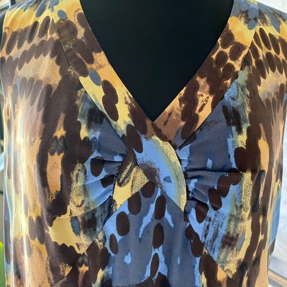 Halogen Silk V-Neck Shift Dress, Multi M - Picture 2 of 9